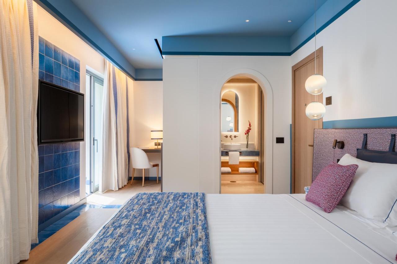 Carlton International 5*